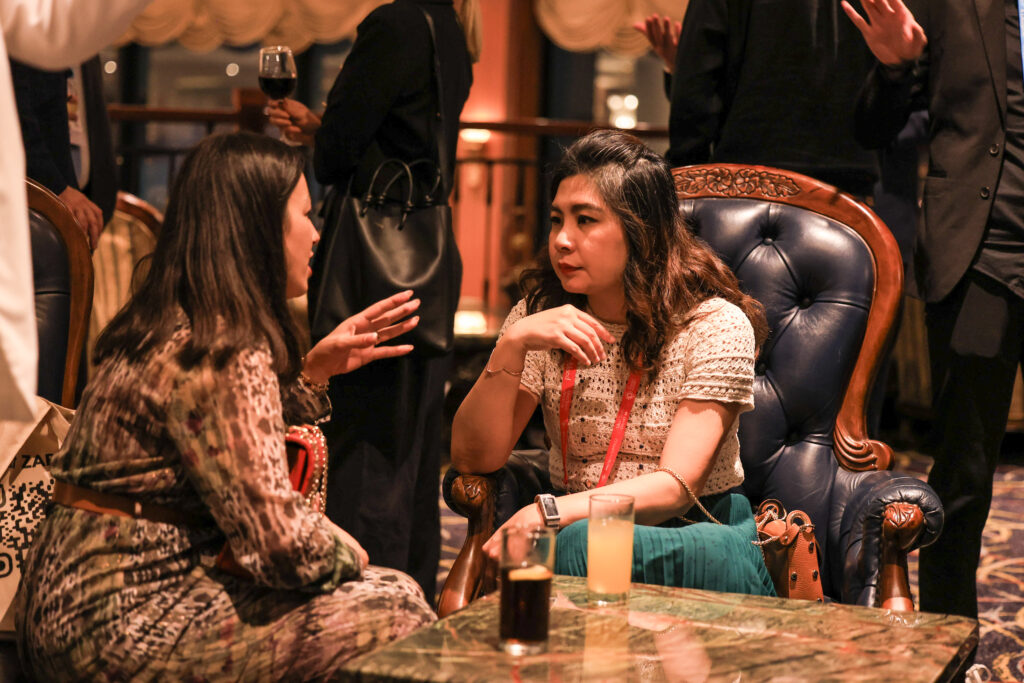 Networking at a MedTech World event