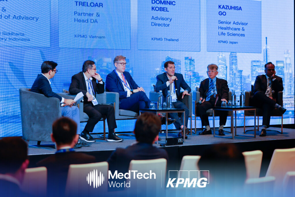 Panelists discussing ASEAN and Asia-Pacific MedTech landscape